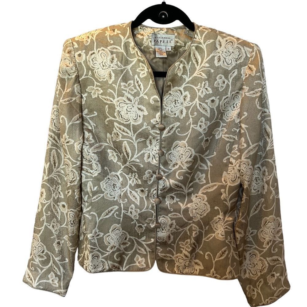 Adrianna Papell Vintage Silk Skirt/Blazer set  Gray/Cream Floral Size 6